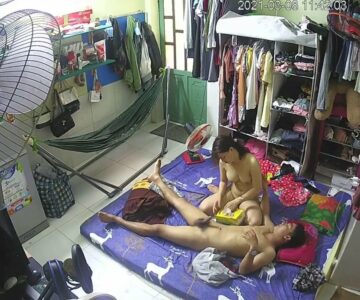 Hack camera full video em gái vú to và bạn trai làm tình trong phòng trọ