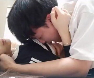 Chuốc rượu say em rên quá trời làm anh xuất vội